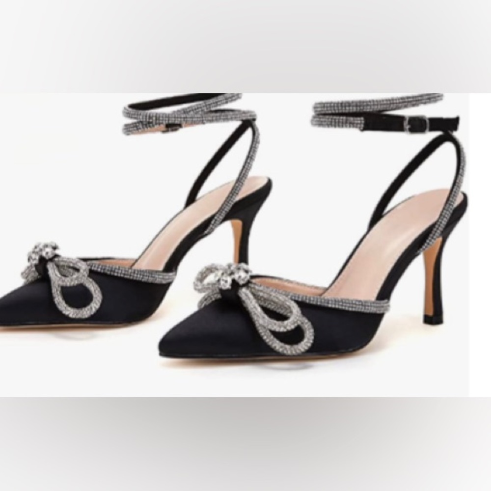 NWOB*** ARQA / Rhinestone Ankle Strap Satin Pointy Kitten Stilettos Size 6